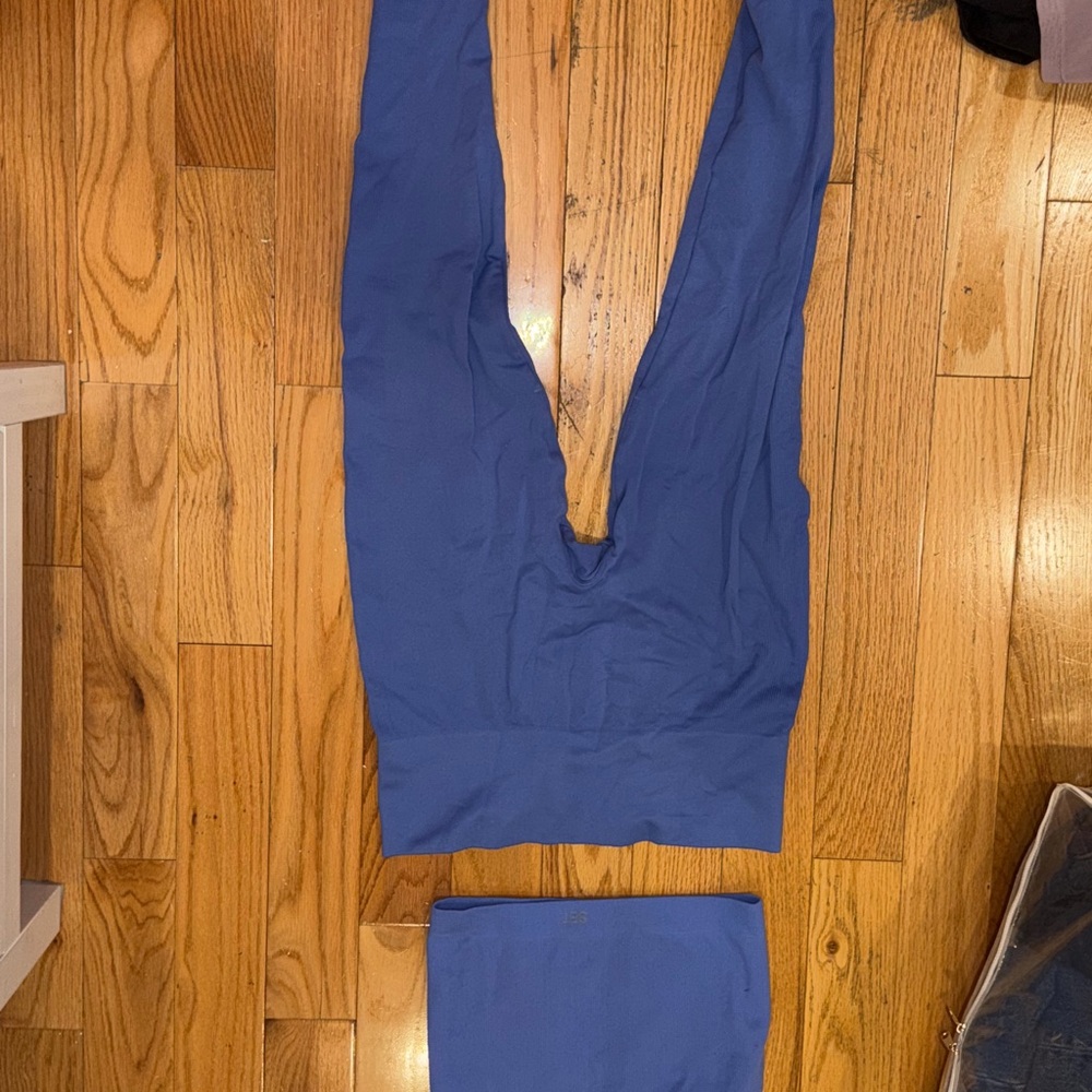 SET Active Women's Vibrant Blue Leggings